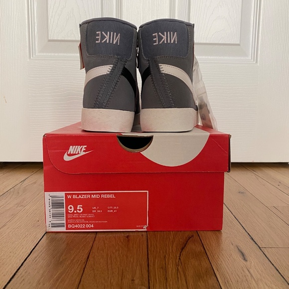 Nike Blazer Mid Rebel “Cool Grey / Summit White” Women’s Size 9.5 (EU 41) - Picture 2 of 9